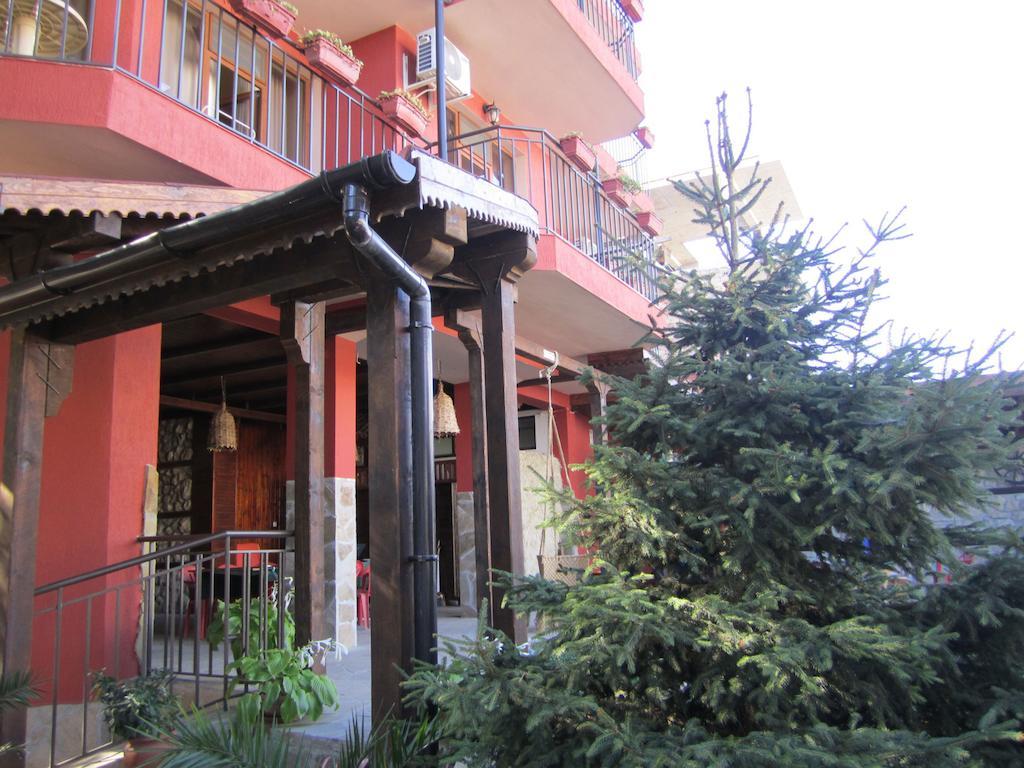 Terra Guest House Ravda Exterior photo